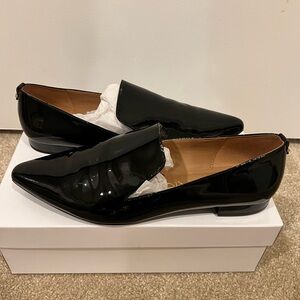Calvin Klein | size 9.5 | Pointed Toe Tuxedo Loafer